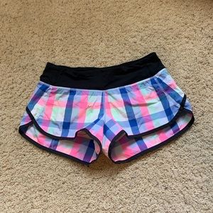 lululemon speed short 2.5” size 4